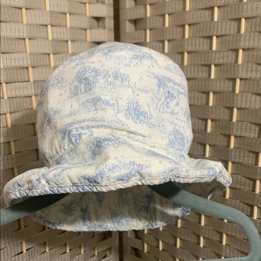 Baby Gap 100% Cotton Blue Toile Patterned Kids Sun Bucket Hat